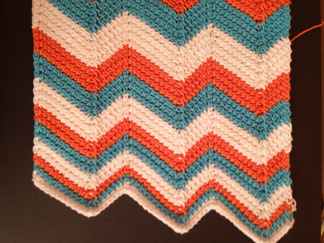 Playing with the tunisian ripple stitch: let's be asymmetrical