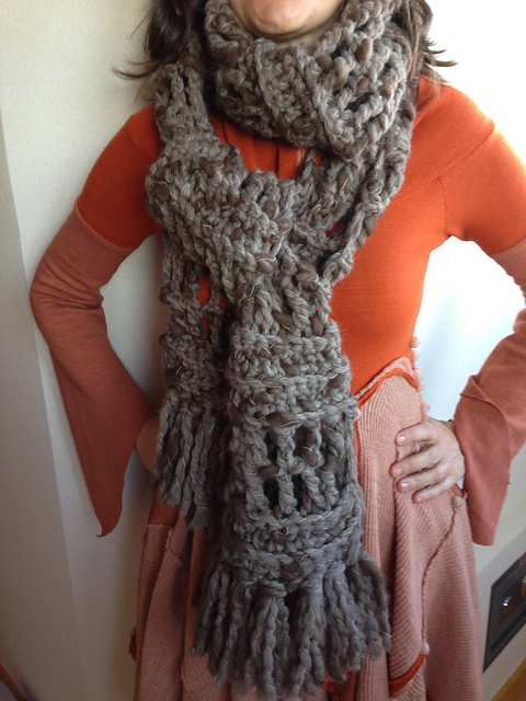 Rustic scarf