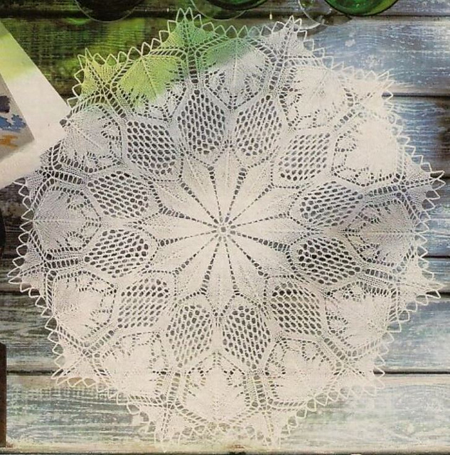 Ravelry: Pinia pattern by Herbert Niebling