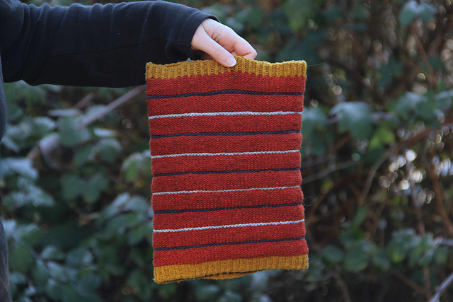 Emsian Cowl