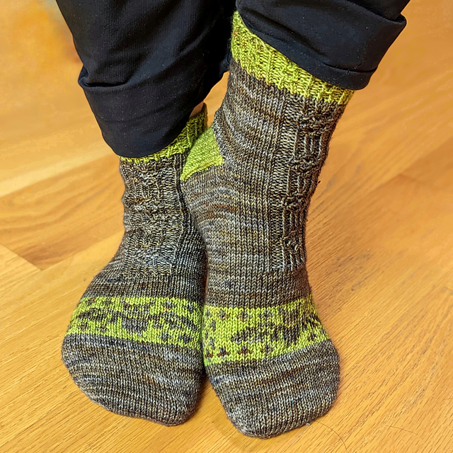 Steven the Bat socks
