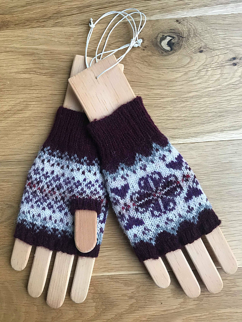 Heathland Mitts