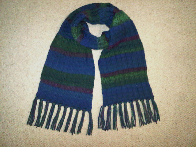 Ravelry: The DC Scarf pattern by Tessa Burnside