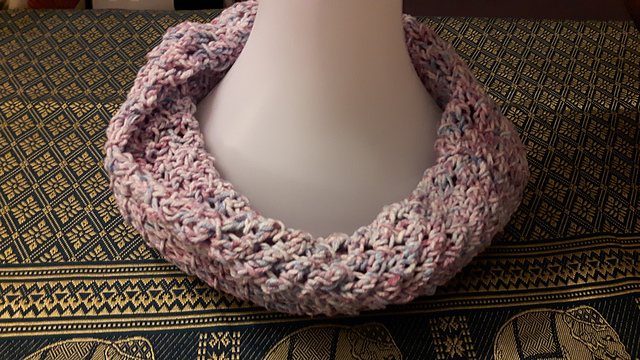 Design C - Lacy Snood