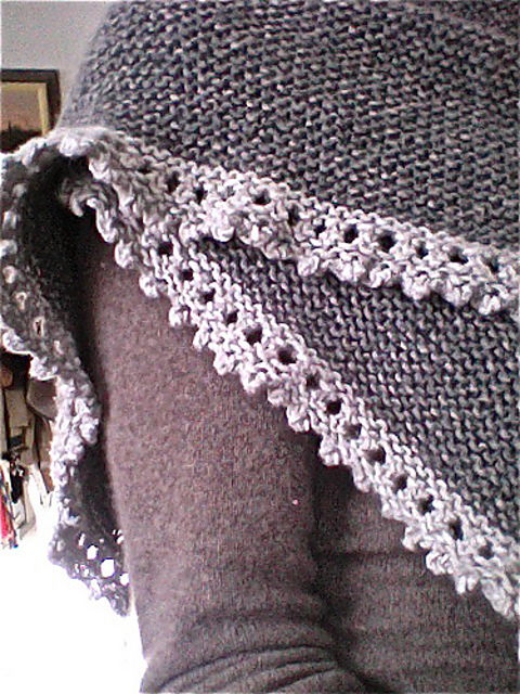Topo Gigio Shawl - Any Yarn
