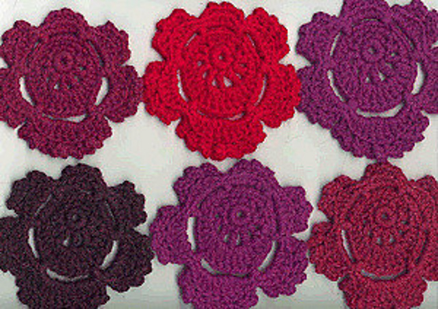 Oval Center Rose