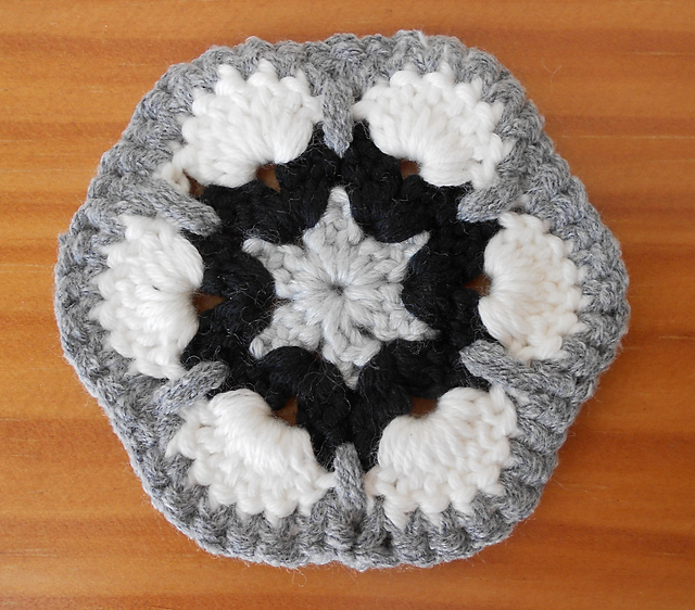 African flower hexagonale