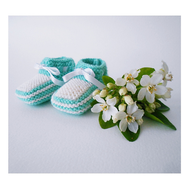 Chaussons Courts Avec Lacets Bicolore