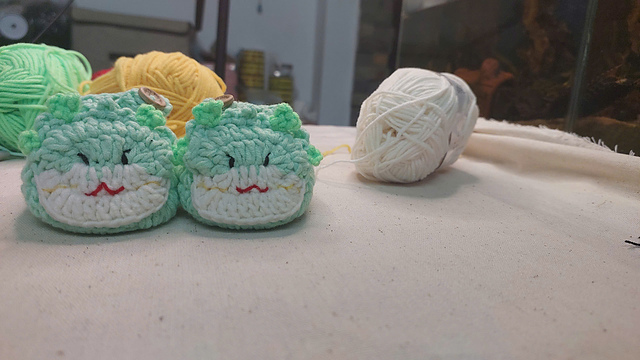Dragon baby shoes 0 to 6m