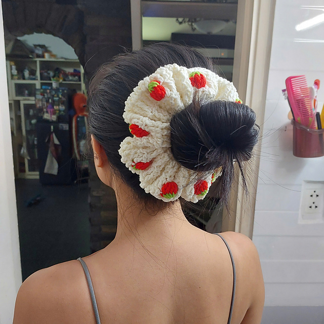 Strawberry Scrunchie