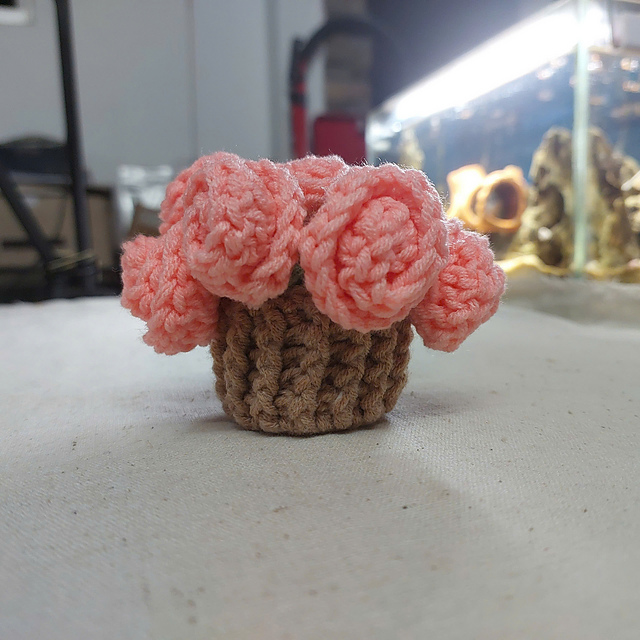 Rose Coaster Basket