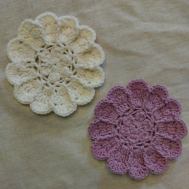 Summer floral coaster