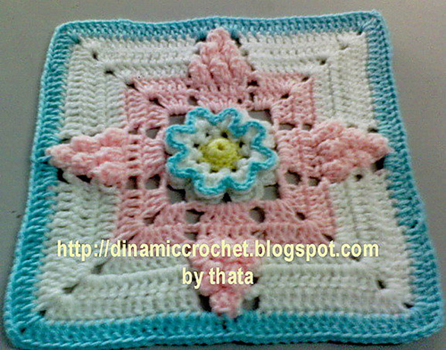 3D Flower square (12")