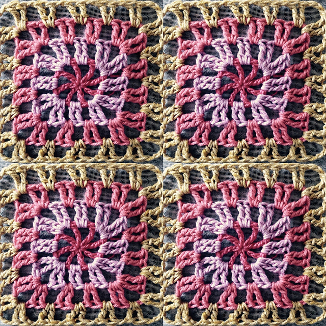 LACE Granny Square 2011