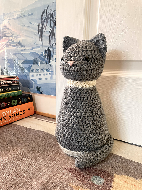 Crochet Cat Figurine & Doorstop