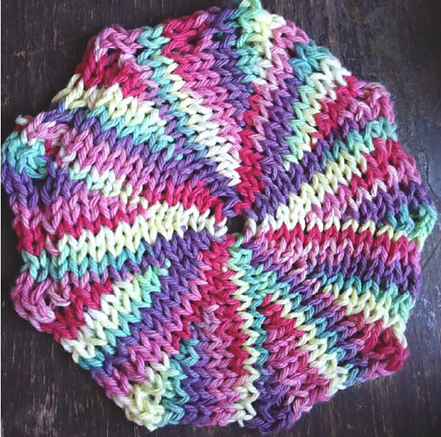 Pinwheel Wash Cloth for Looms