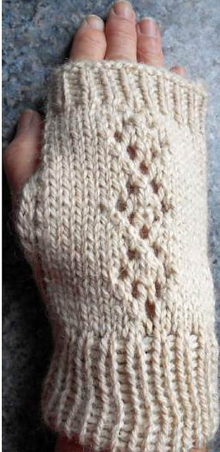 Lace Mitts