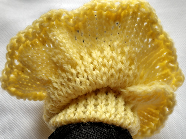 Daffodil Scrunchie