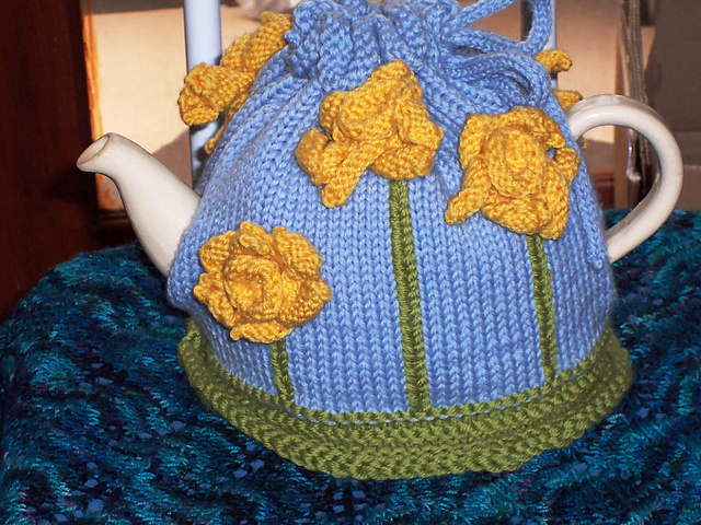 Daffodil Tea Cosy