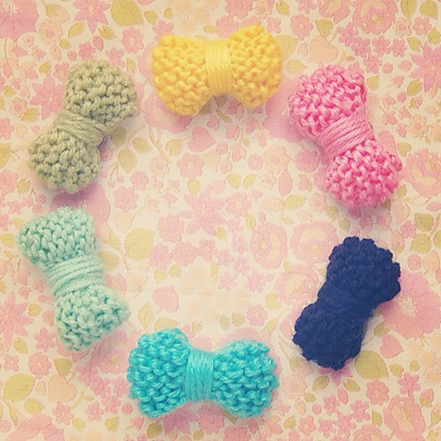 Cute Knitted Bow