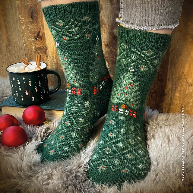 Little Christmas Tree Socks