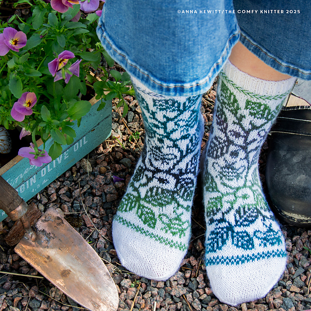 Ravelry: Secret Garden Socks pattern by Anna Hewitt