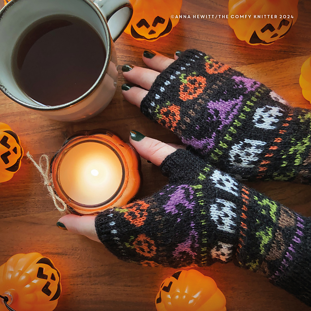 Spooky Season Mittens