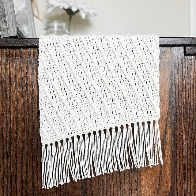 Ravelry: Cross Ridge Runner pattern by Tanya Johnson | The Cozy Knot