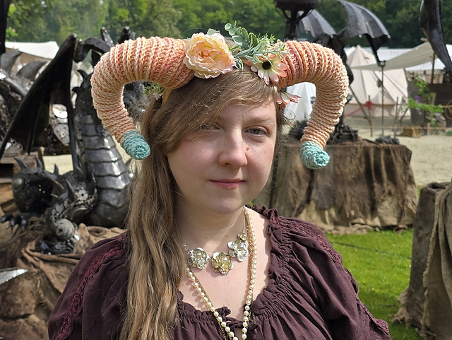 Horns (various styles)