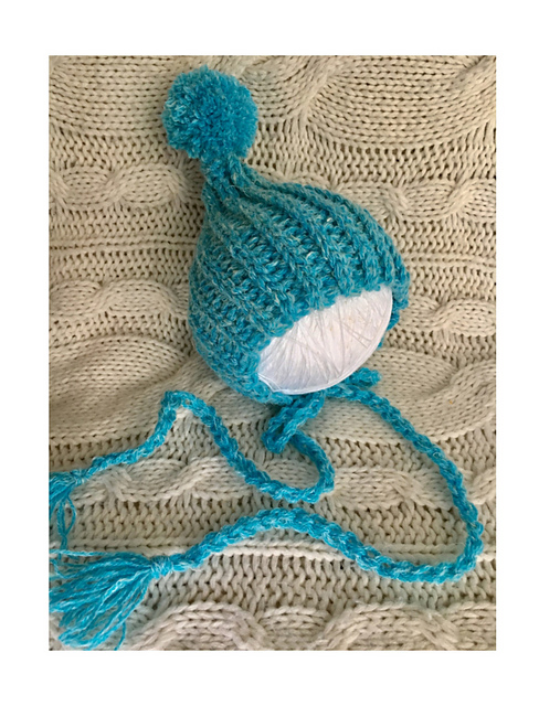 Pom Pom Baby Bonnet