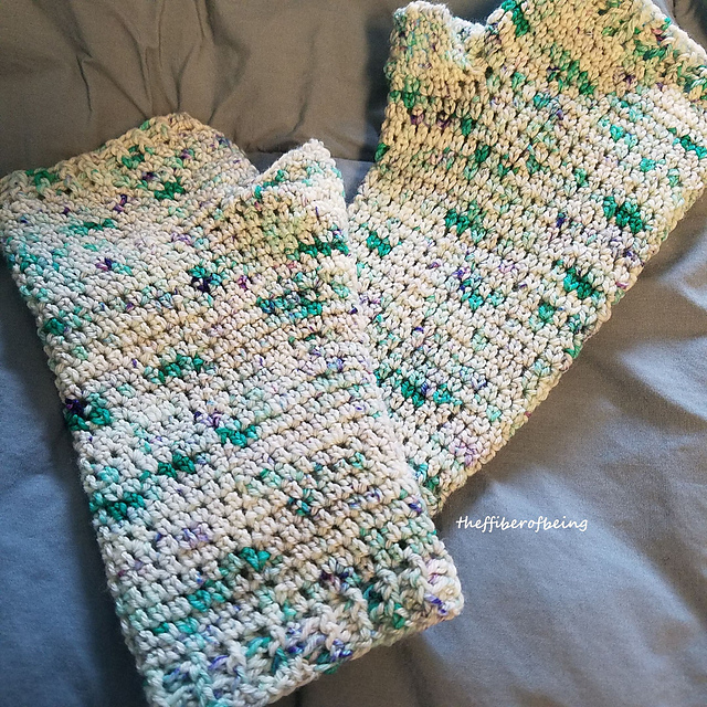 The Stack Fingerless Mitts