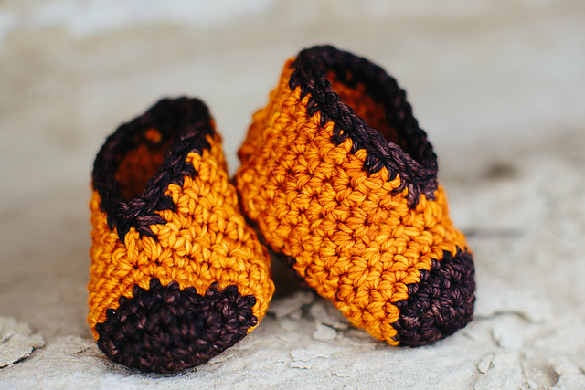 Horseshoe Slippers