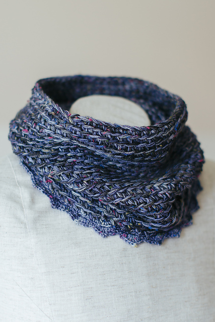 Running On Yarn Cowl