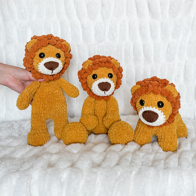 The Friendly Mix & Make Lion