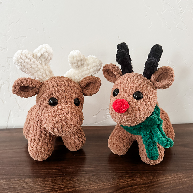 Chubby Christmas Moose and Reindeer