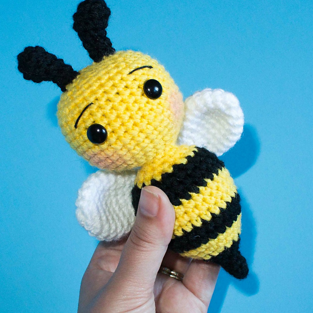 Ravelry: Buzz the Bee pattern by Kali Dahle