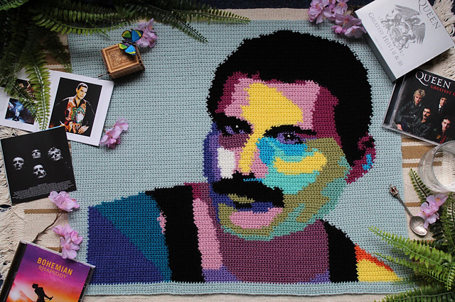 Crocheting Freddie Mercury