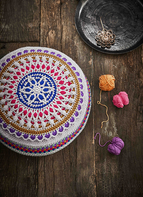 The Rituals Pouf