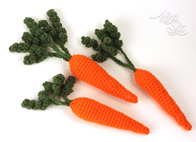 Easy Crocheted Carrots