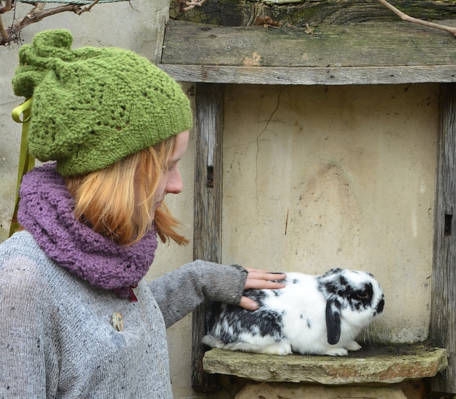 The Snat - A hat and snood in one