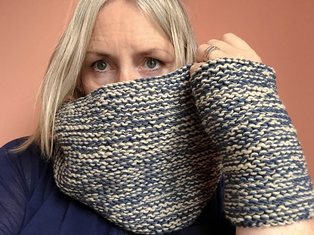 Easy cozy mitts