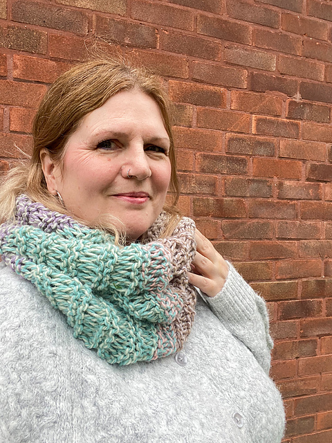 Chunky Drop Stitch Cowl