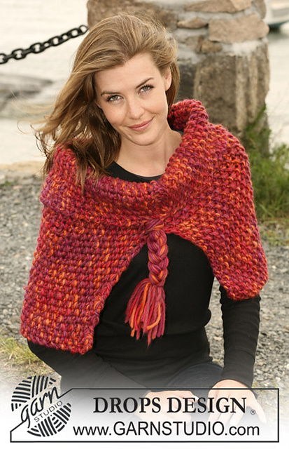 104-21 Knit wrap with cables