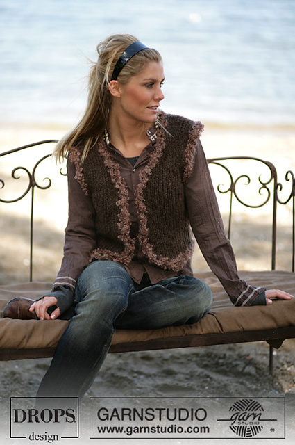 0-411 Sleeveless Cardigan