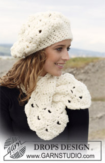 109-49 b - Doce de Coco Scarf