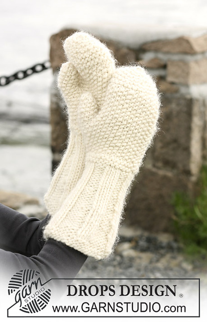 102-13 Mittens with Rib and moss stitch