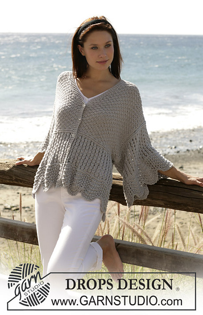101-31 Jacket with wide sleeves and lace pattern
