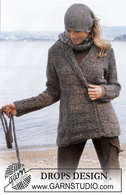 80-20b Tube Hat in Angora-Tweed