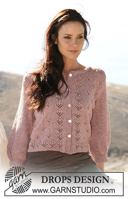 107-13 Jacket with flower bud pattern