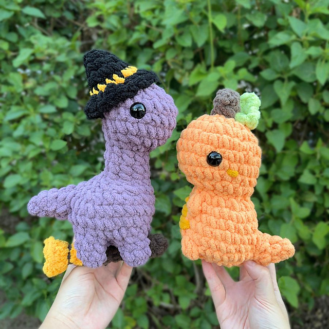 Spooky Dinos